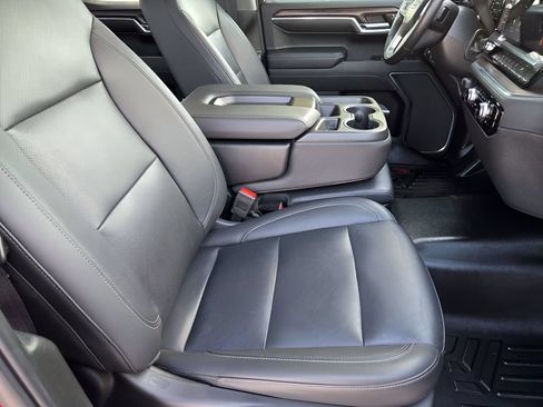 Used 2023 GMC Sierra 1500 SLT RWD image 12
