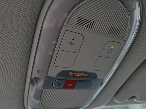 Certified 2022 Hyundai Ioniq 5 SE image 18