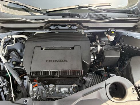 Certified 2024 Honda Pilot Touring image 33
