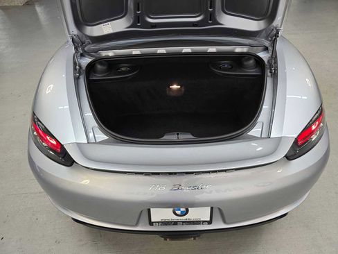 Used 2017 Porsche 718 Boxster image 28