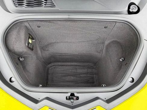 Certified 2021 Chevrolet Corvette Stingray Preferred Cpe w/ Z51 Performance Package RWD image 22