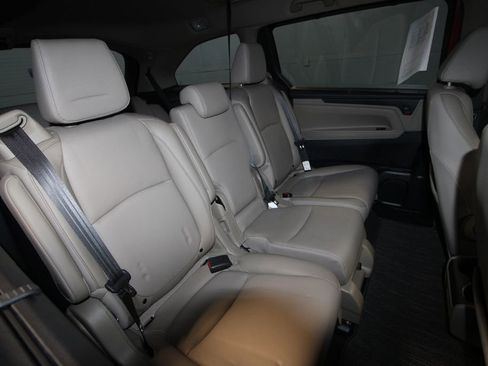 Used 2024 Honda Odyssey EX-L image 28
