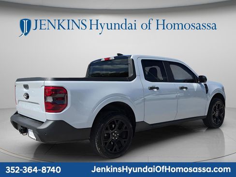 Used 2025 Ford Maverick XLT w/ XLT Luxury Package AWD/4WD image 4