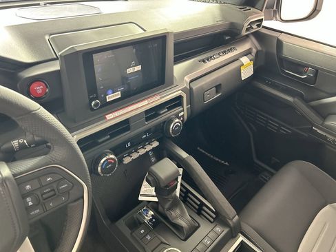 New 2026 Toyota Tacoma SR5 RWD image 21