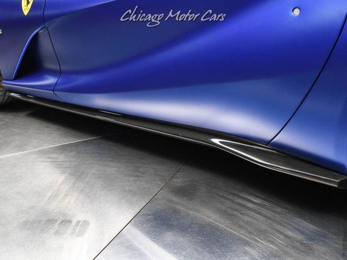 Used 2023 Ferrari 812 GTS image 40