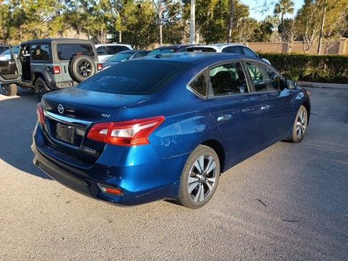 Used 2019 Nissan Sentra SV w/ Special Edition Package image 5