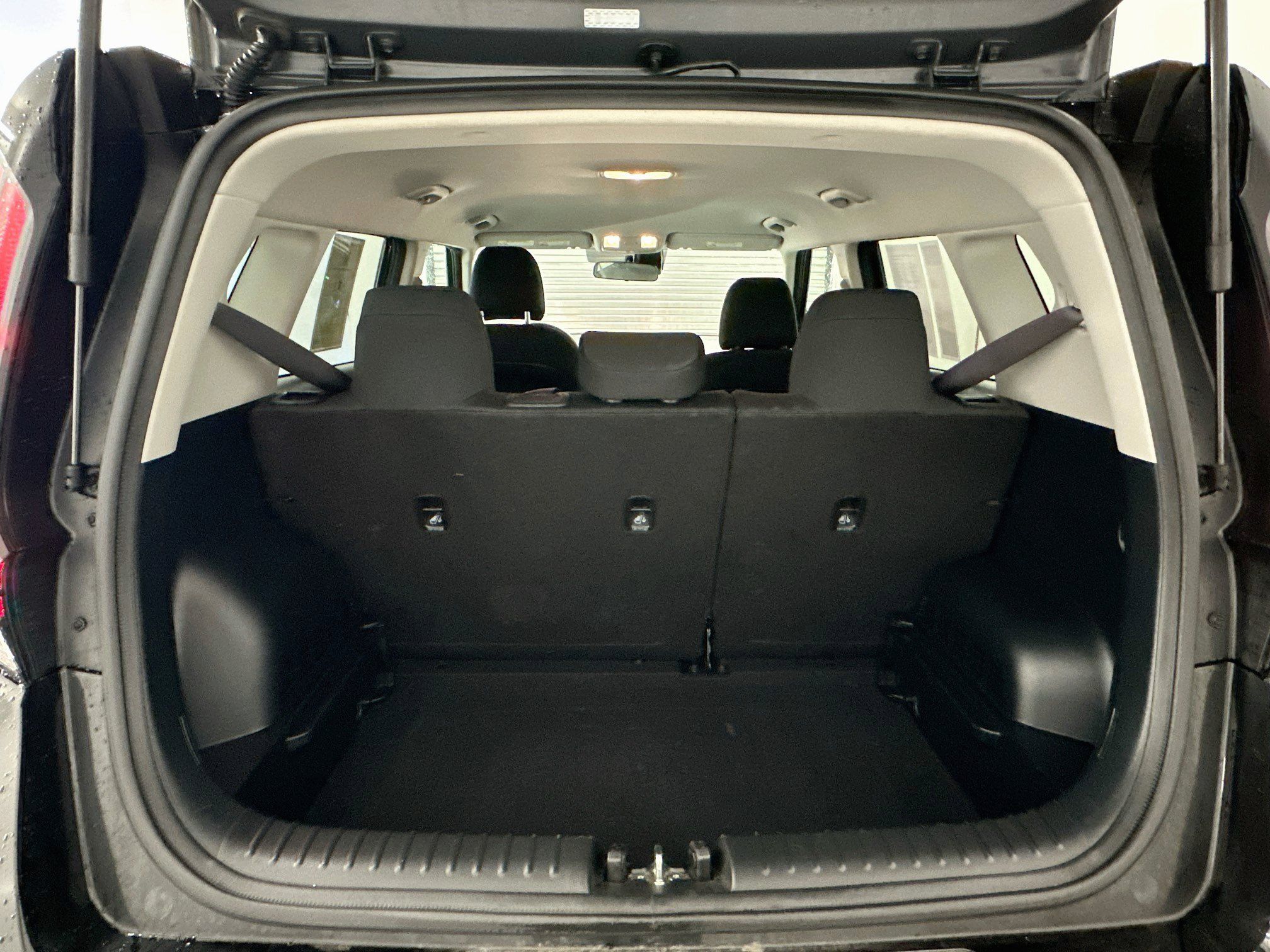 Used 2024 Kia Soul LX w/ Option Group 015 FWD image 29