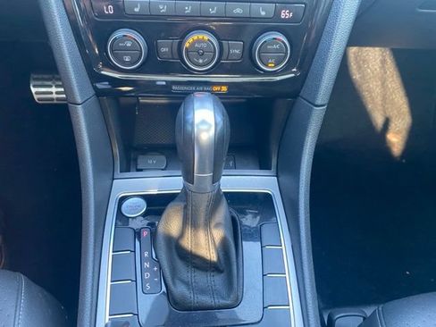 Used 2020 Volkswagen Passat 2.0T R-Line FWD image 24