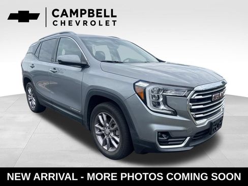 Used 2023 GMC Terrain SLT AWD/4WD image 9