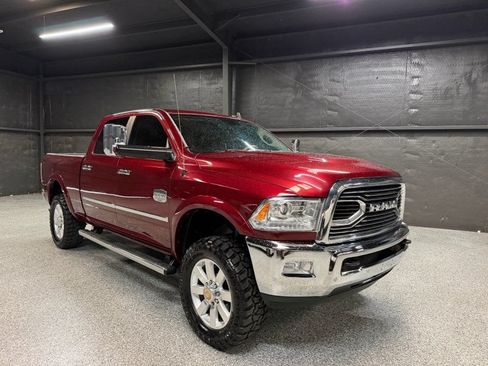 Used 2017 RAM 2500 Longhorn AWD/4WD image 3