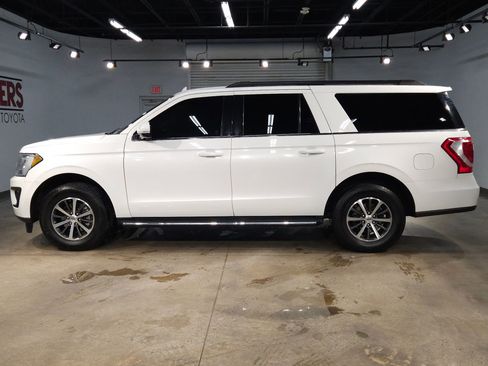 Used 2021 Ford Expedition Max XLT image 4