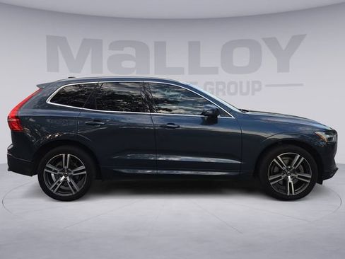 Used 2021 Volvo XC60 T6 Momentum AWD/4WD image 6