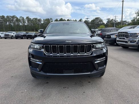 Certified 2023 Jeep Grand Cherokee Limited AWD/4WD image 2