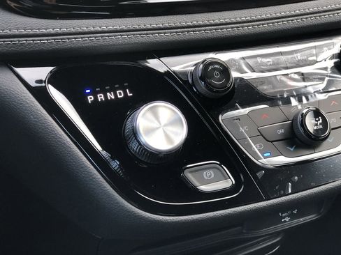 New 2026 Chrysler Pacifica Select image 28