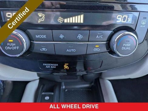 Certified 2021 Nissan Rogue Sport SL AWD/4WD image 28