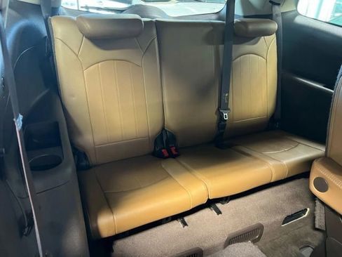 Used 2014 Buick Enclave Leather image 15