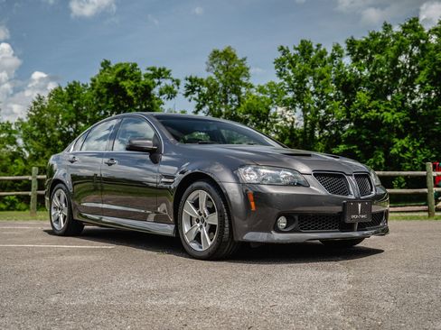 Used 2009 Pontiac G8 GT w/ Premium Package RWD image 24