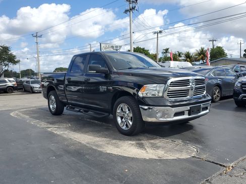 Used 2019 RAM 1500 Big Horn image 5