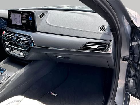 Certified 2023 BMW M5 w/ Competition Package AWD/4WD image 19