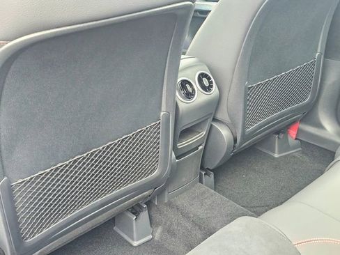 New 2026 Mercedes-Benz GLB 35 AMG 4MATIC image 24