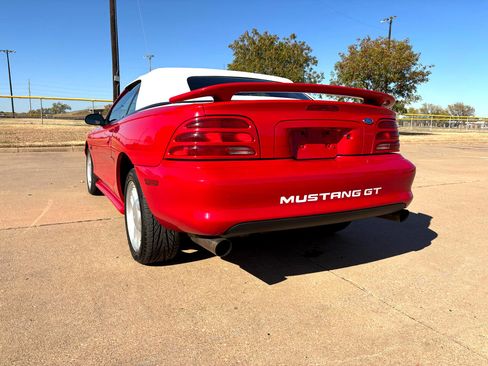 Used 1994 Ford Mustang GT image 33