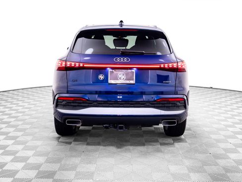 Used 2025 Audi Q5 Premium Plus AWD/4WD image 4