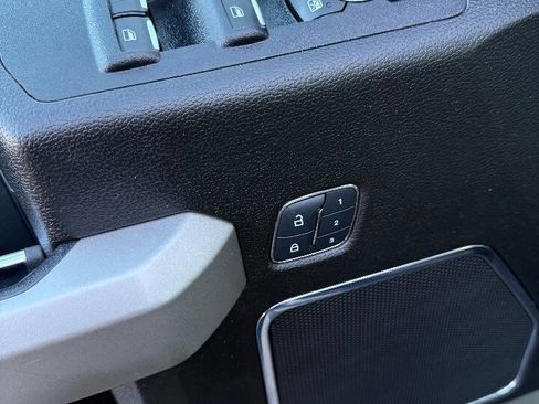 Used 2018 Ford F150 Lariat w/ Equipment Group 501A Mid image 17