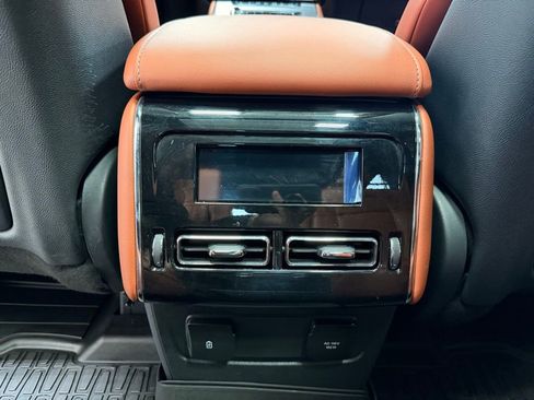 Used 2025 Lincoln Aviator Reserve w/ Luxury Package AWD/4WD image 21
