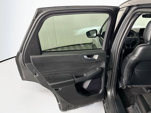 Used 2024 Ford Escape ST-Line image 24