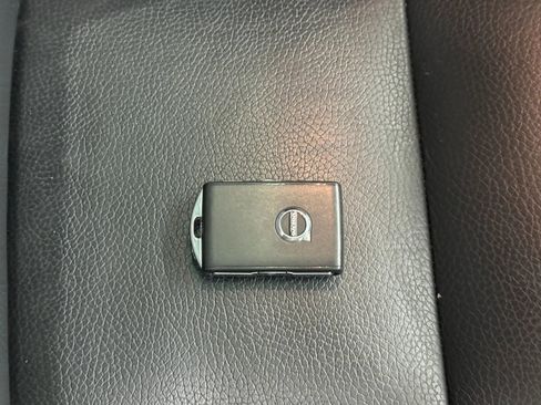 Used 2019 Volvo XC90 T6 Momentum w/ Advanced Package image 46