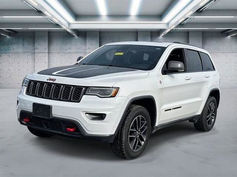 Used 2017 Jeep Grand Cherokee Trailhawk w/ Trailhawk Luxury Group image 23