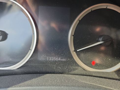 Used 2016 Lexus IS 200t image 2