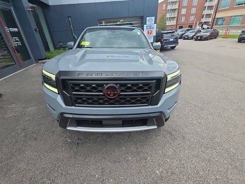 Used 2023 Nissan Frontier PRO-4X w/ Pro Convenience Package AWD/4WD image 9