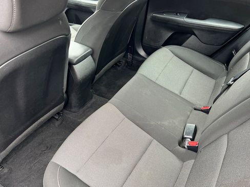 Used 2023 Kia Forte LXS image 12