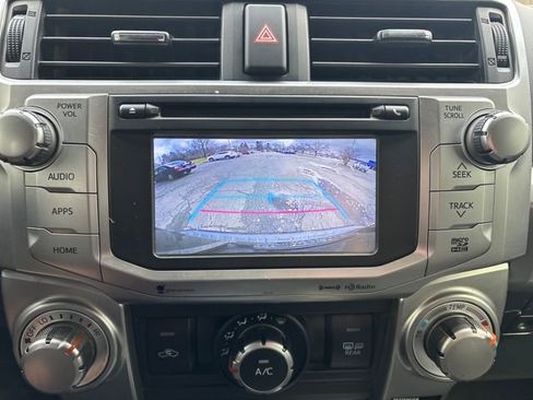Used 2016 Toyota 4Runner SR5 Premium image 21
