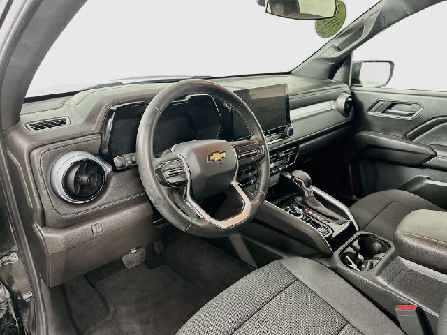 Used 2023 Chevrolet Colorado LT w/ LT Convenience Package AWD/4WD image 3