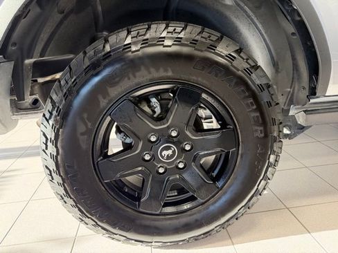 Used 2024 Ford Bronco Black Diamond AWD/4WD image 38