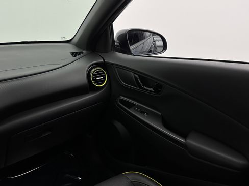 Used 2019 Hyundai Kona Limited image 34