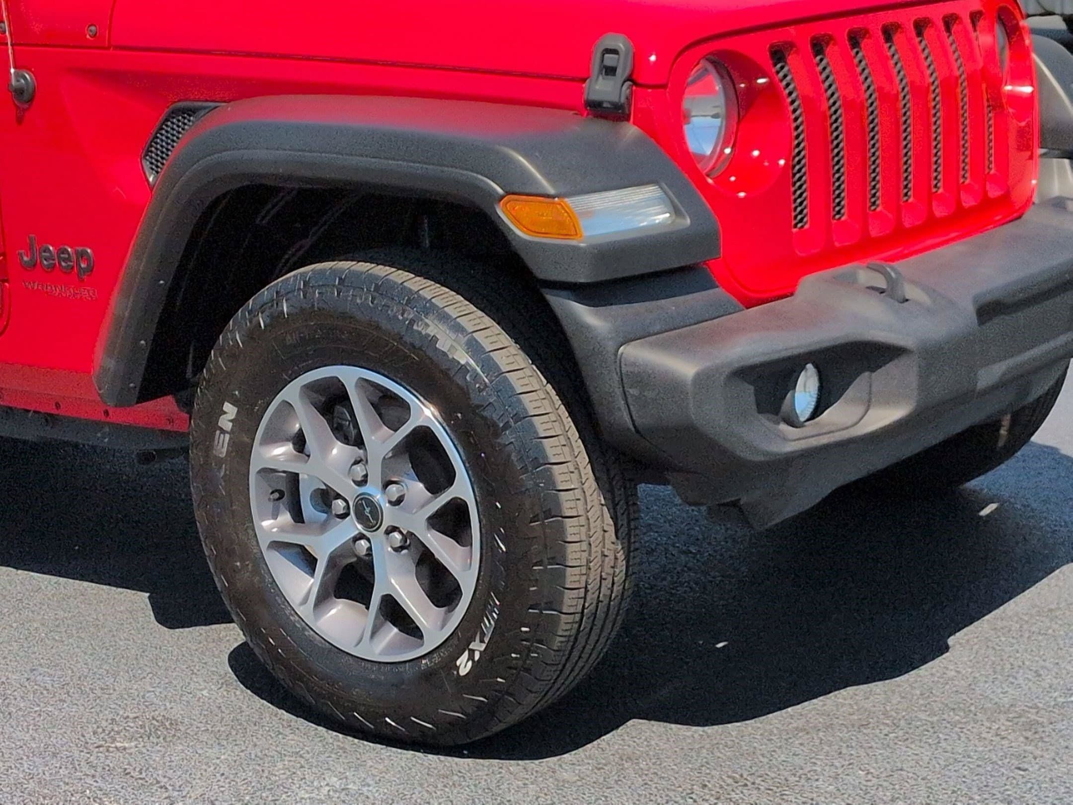 Used 2022 Jeep Wrangler Unlimited Sport AWD/4WD image 9