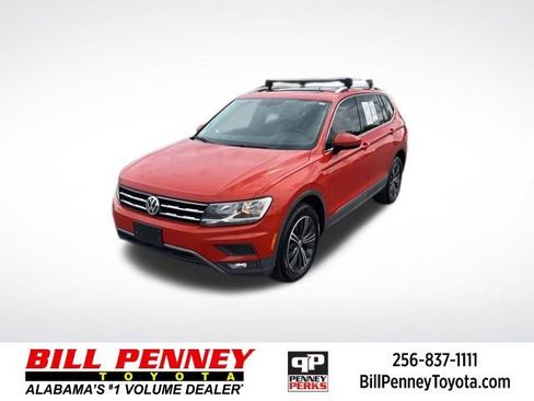 Used 2018 Volkswagen Tiguan S FWD image 1