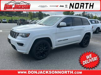 Used 2018 Jeep Grand Cherokee Altitude image 1