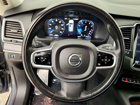 Used 2019 Volvo XC90 T6 Momentum w/ Protection Package Premier AWD/4WD image 13