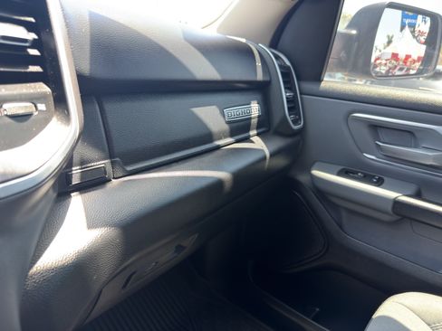 Used 2020 RAM 1500 Big Horn RWD image 39