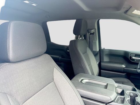 Used 2026 Chevrolet Silverado 1500 Custom RWD image 26