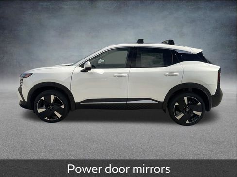 Used 2025 Nissan Kicks SR image 5