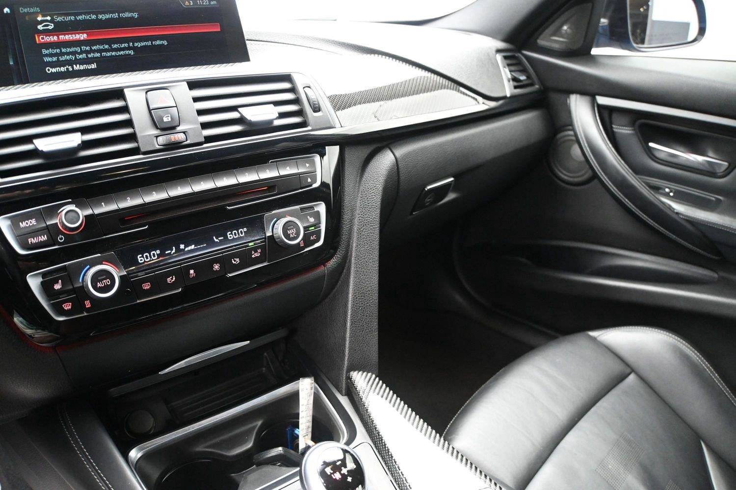 Used 2018 BMW M3 RWD image 5