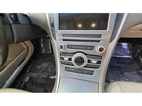 Used 2018 Lincoln MKZ Reserve image 30