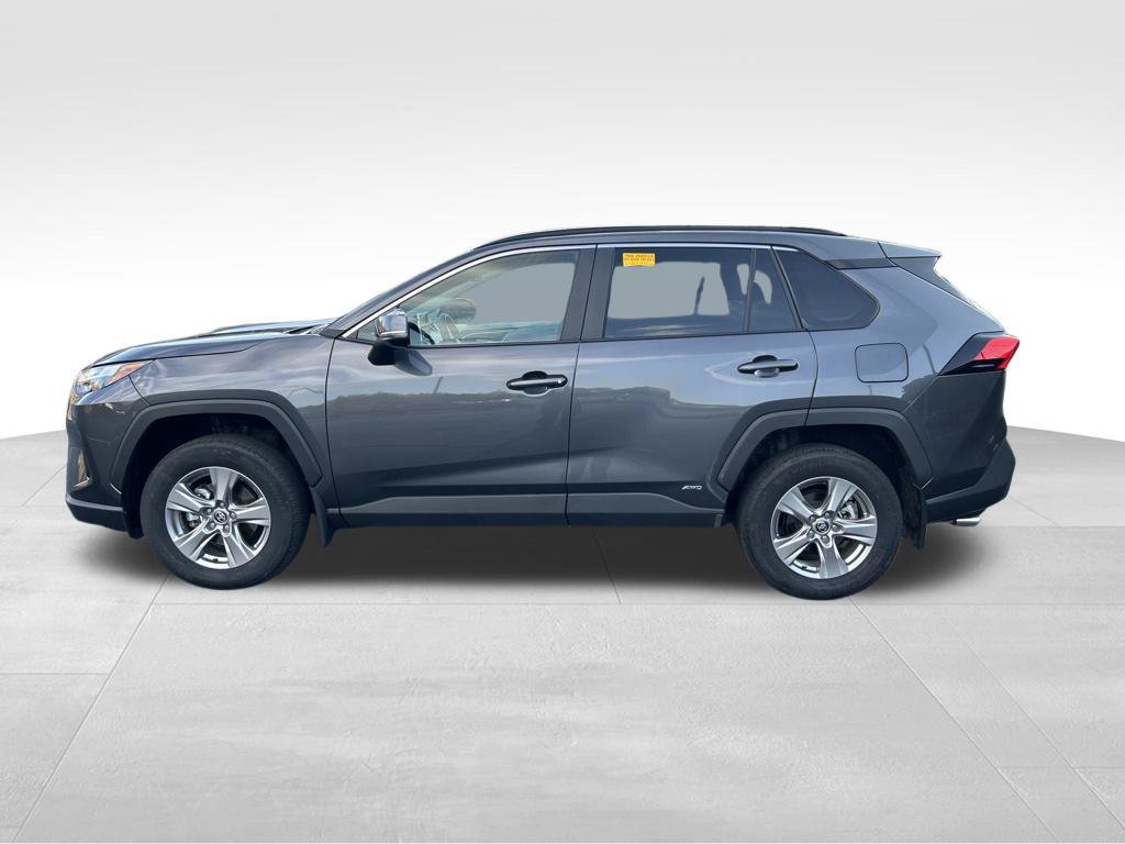 Certified 2025 Toyota RAV4 XLE AWD/4WD image 2