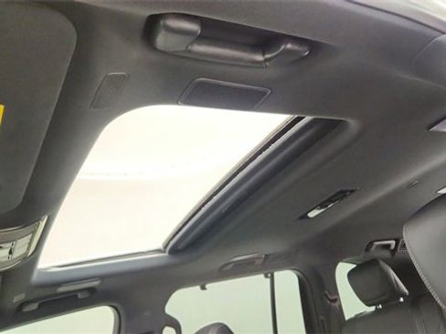 Used 2023 Lexus LX 600 4WD w/ Luxury Package image 58