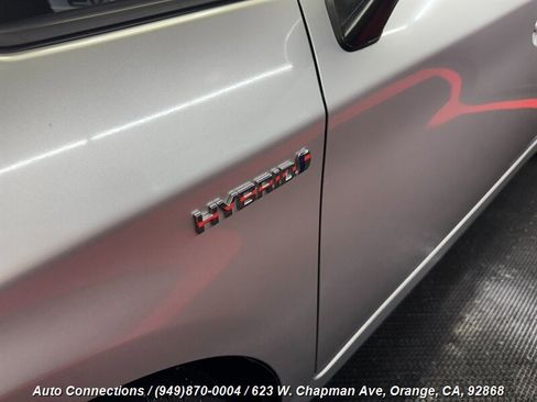 Used 2013 Toyota Prius Two image 40